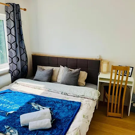 The Garden Luxe Retreat ホームステイ ダブリン